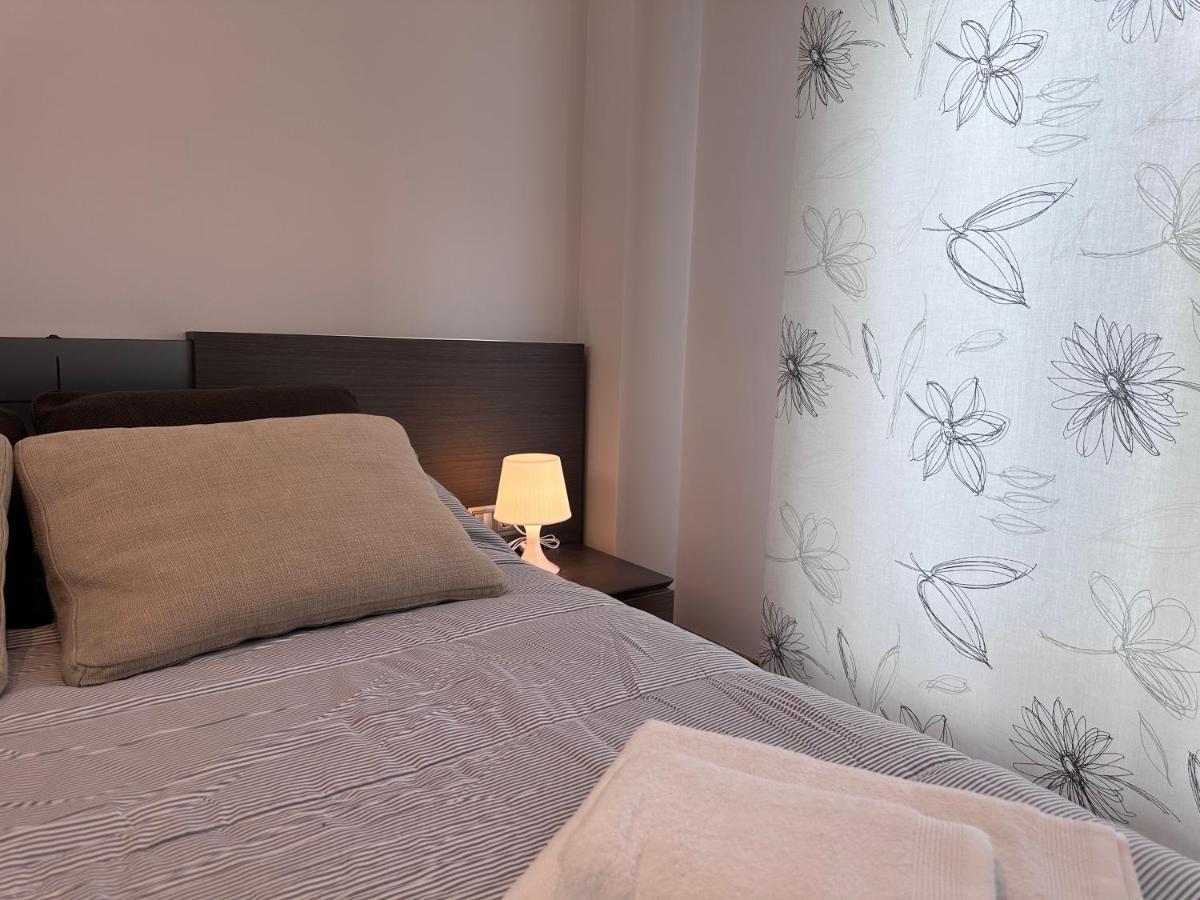 Apartamento Gran Via - Parking Gratis サラマンカ エクステリア 写真